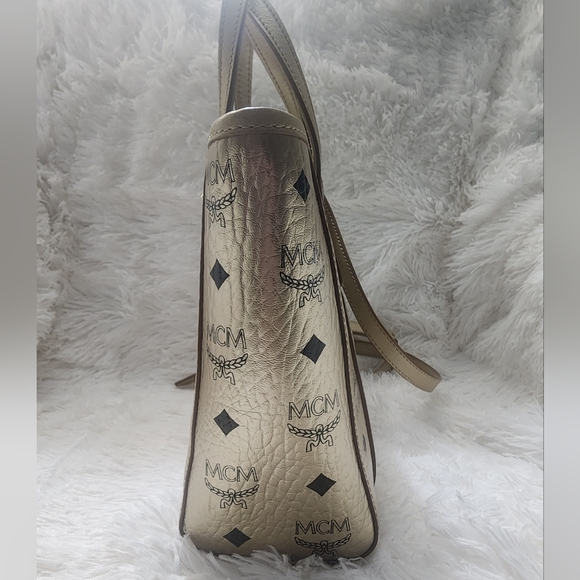 MCM Monogram - Picture 3 of 11